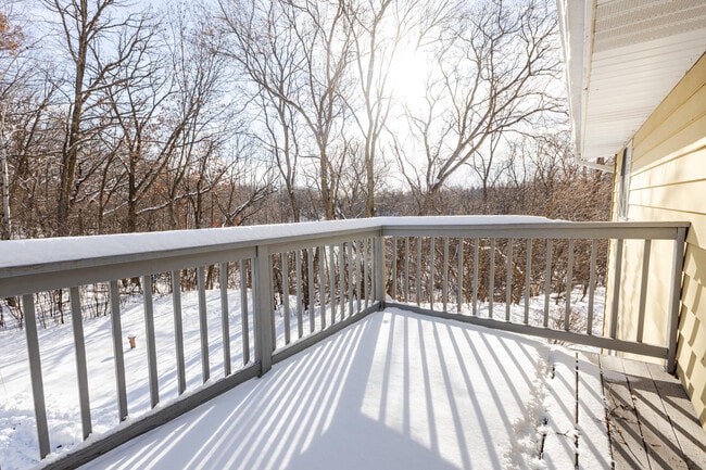 Building Photo - 721 Princeton Ct