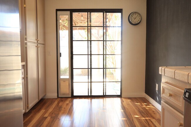 Building Photo - Spacious 3 bedrooms 3 full baths home in Chula Vista