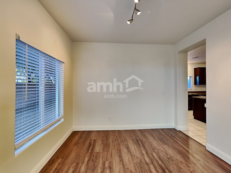Building Photo - 2974 E Gables Vale Ct