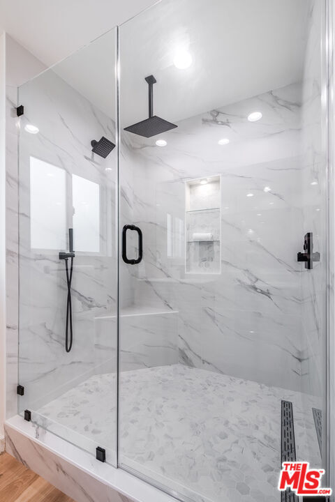 Building Photo - 16517 Hartsook St