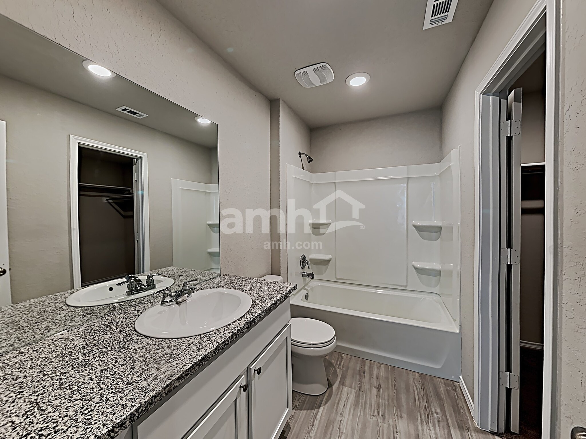 Building Photo - 10603 Varmus Dr