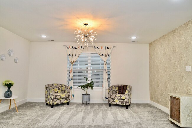 Building Photo - 5906 Sterlingworth Dr