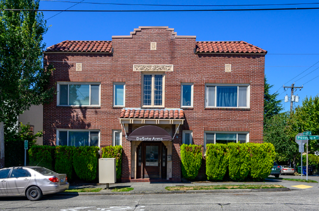 Interior Photo - DeSoto Arms Apartments