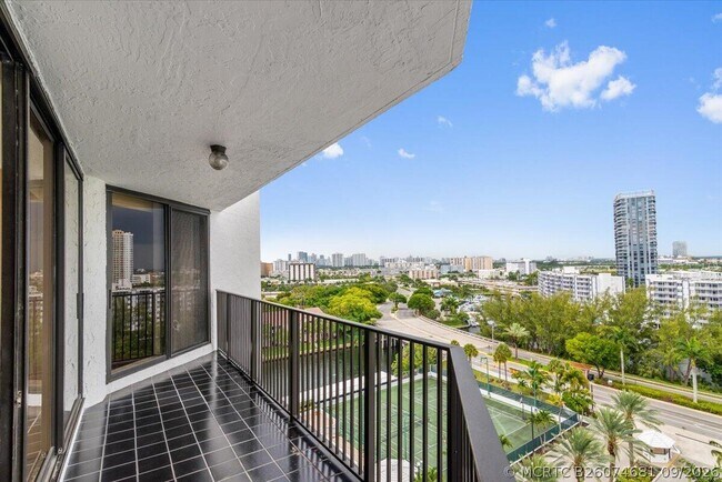 Building Photo - 300 Three Islands Boulevard