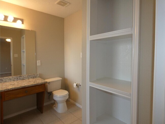 Building Photo - 5417 Royal Birkdale Dr