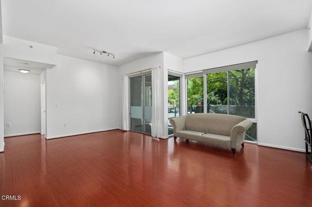 Building Photo - 111 S De Lacey Ave