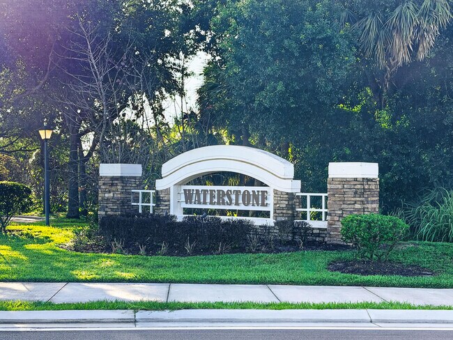 Building Photo - 8118 Merano Ave