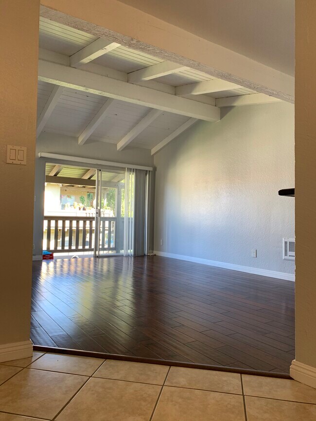 Building Photo - 1345 Cabrillo Park Dr