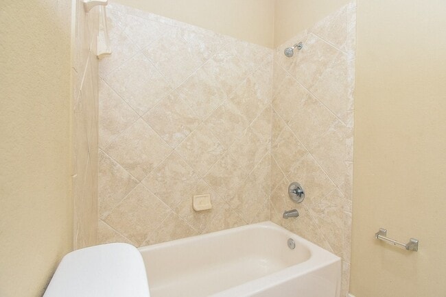 Building Photo - 10310 Rouken Glen Ct.