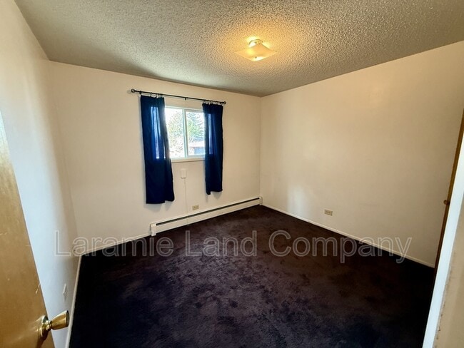 Building Photo - 1503 E Baker St