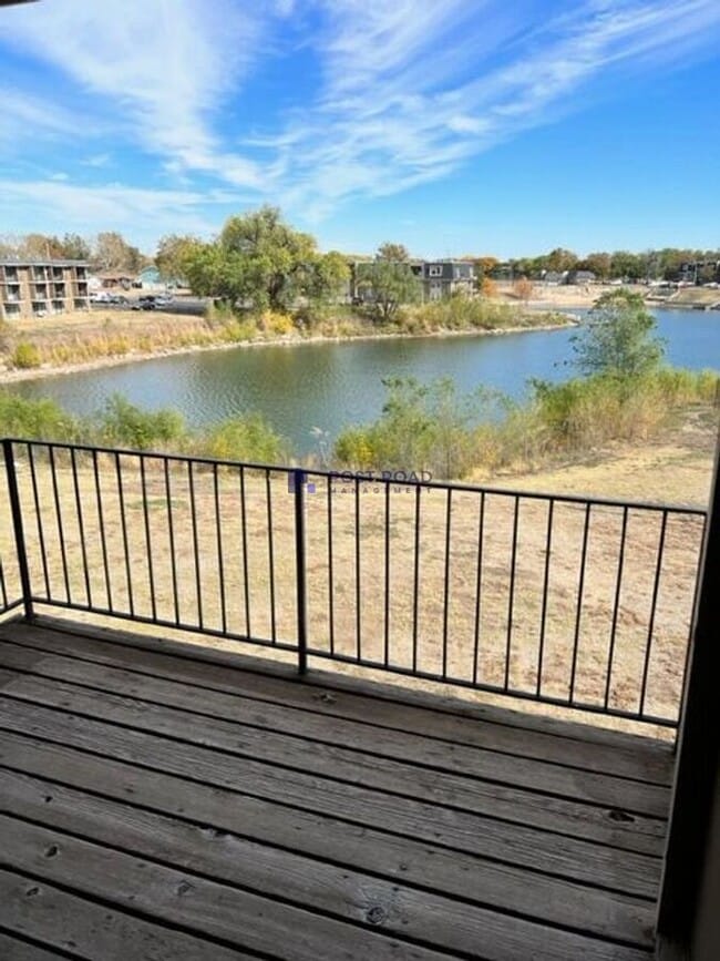 Building Photo - 723 W 27th St S