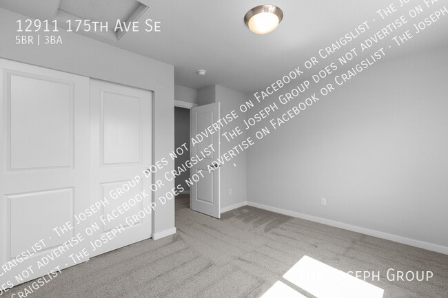 Building Photo - 12911 175th Ave SE