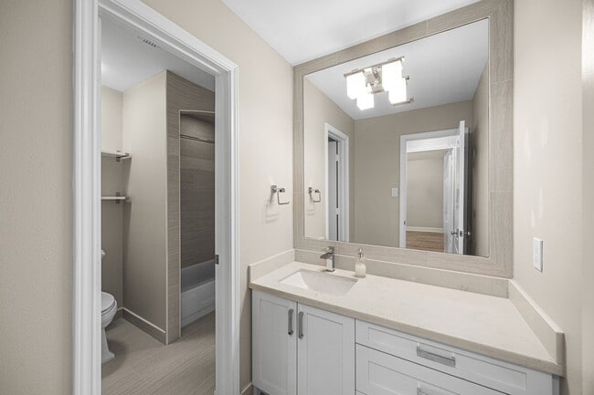 Building Photo - 12502 Pebble Way Ct