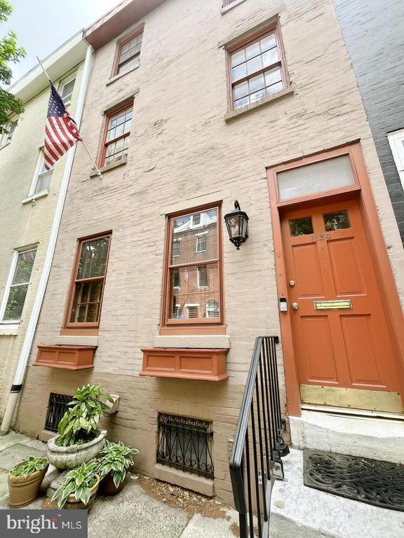 Building Photo - 1124 Rodman St