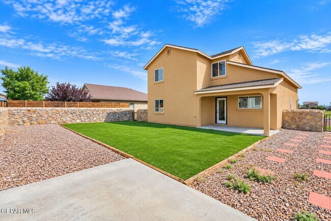 Building Photo - 12121 Zavi Ln