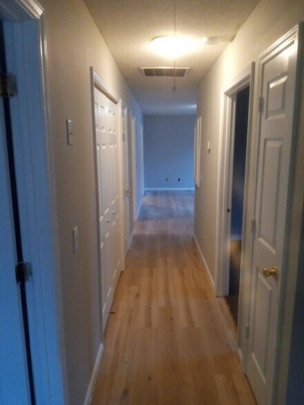 Building Photo - 1010 Goff Ave