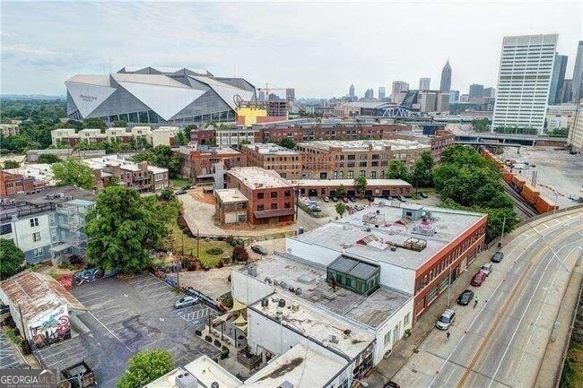 Building Photo - 161 Mangum St SW