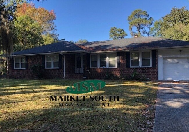 Building Photo - 5529 Habersham St