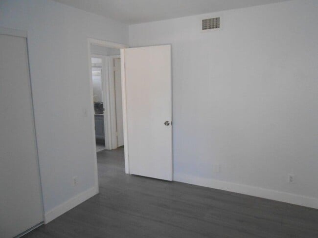 Building Photo - Cute Single Story Home in Henderson - Green Valley area