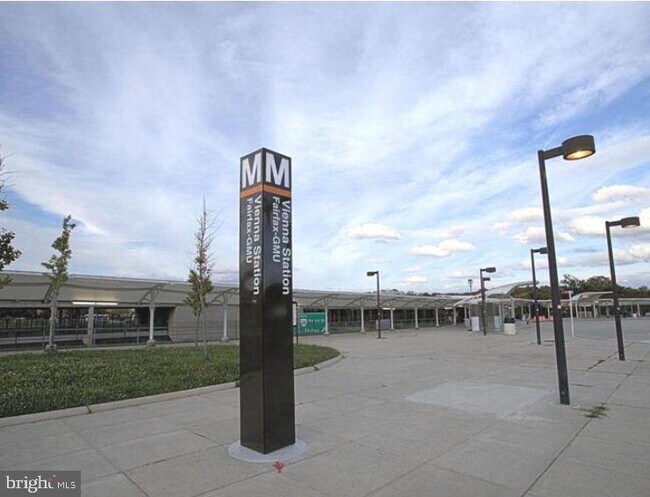 Building Photo - 9480 Virginia Center Blvd
