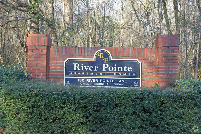 Building Photo - River Pointe Apartments