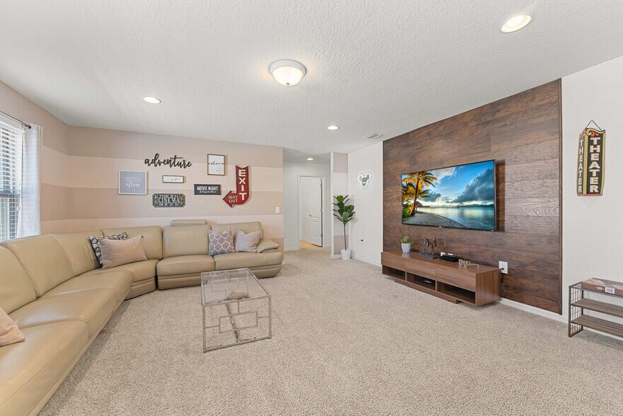 Building Photo - 1905 Nice Ct