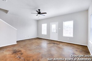 Building Photo - 5815 Golf Bend