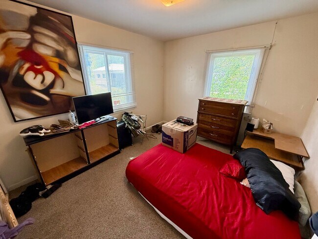 Building Photo - Charming 2 Bed / 1 Bath Home in Bonner! Pet Friendly!