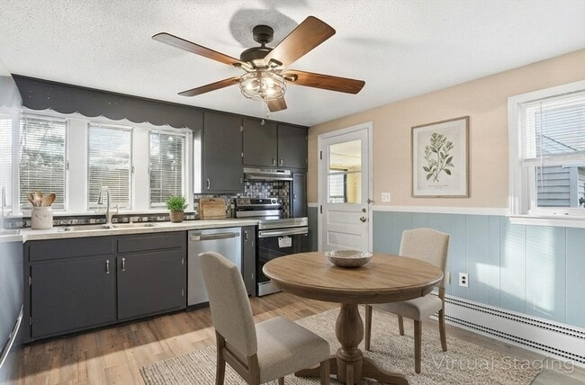 Building Photo - 16 Liberty Dr