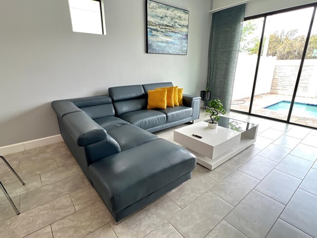 Building Photo - 236 Villa Domani Ct