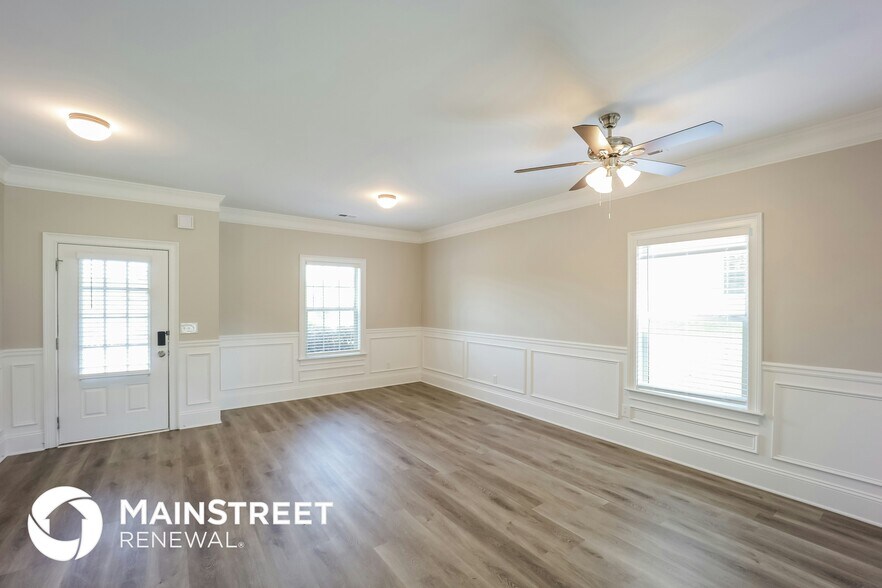 Building Photo - 213 Chert Way