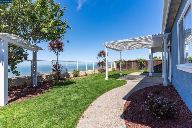 Building Photo - 1105 Rock Harbor Point