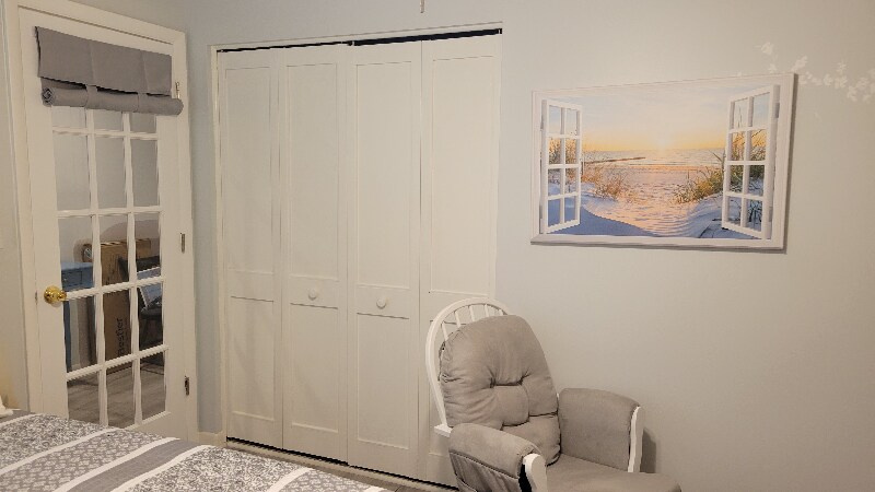 Building Photo - 11619 80th Ave