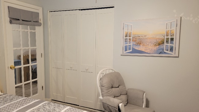 Building Photo - 11619 80th Ave