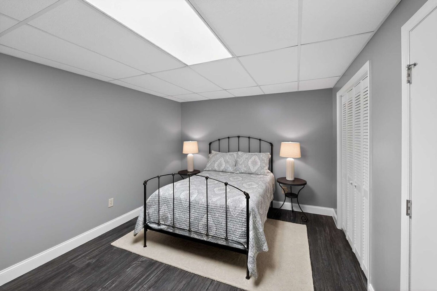 Building Photo - 7953 Woodhill Cove Ln