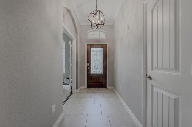 Building Photo - 8727 Hideout Bnd