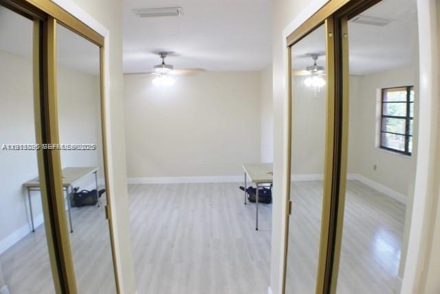 Building Photo - 5975 SW 137th Ave