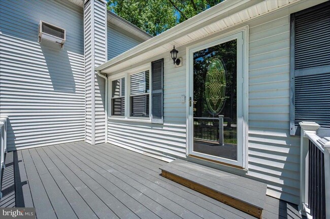 Building Photo - 12284 Bandera Ln