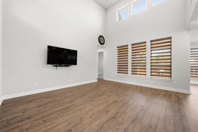 Building Photo - 1233 Texas Ash Ln