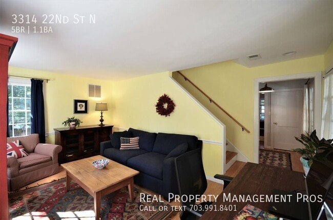 Building Photo - 3314 22nd St N