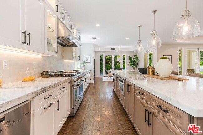 Building Photo - 11797 Chaparal St