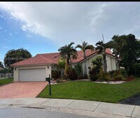 Building Photo - 1130 Spyglass