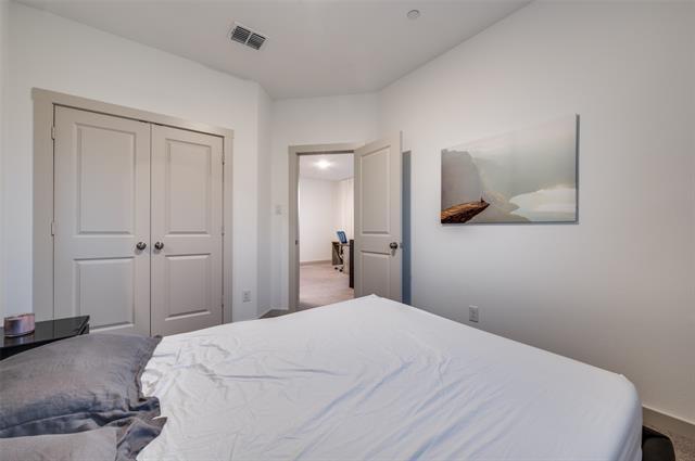 Building Photo - 550 Cobblestone Ln