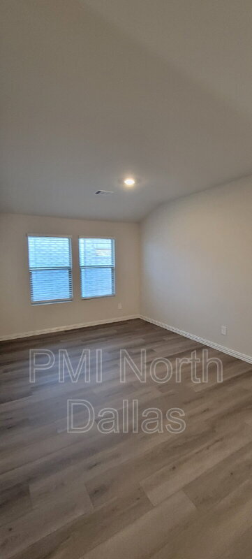 Building Photo - 10609 Potawatomi Ln