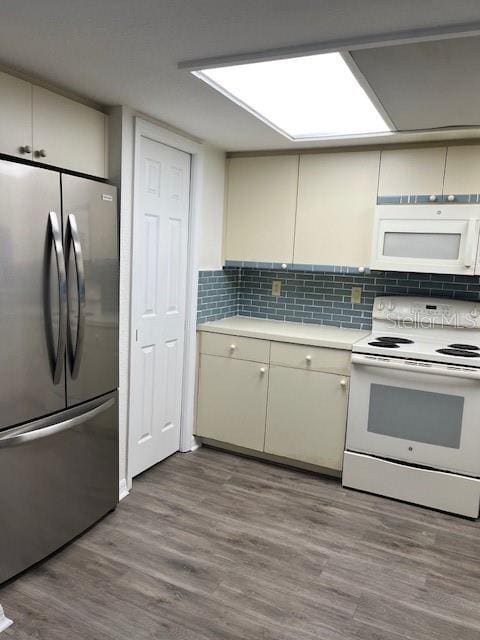 Building Photo - 14839 Seminole Trail