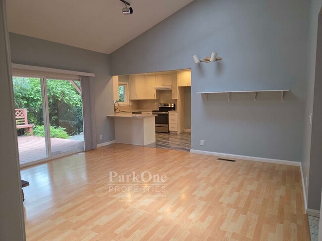 Building Photo - Larkey Park Single Level Home In Walnut Creek