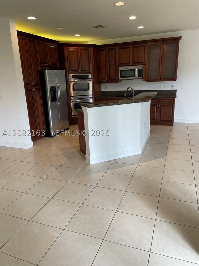 Building Photo - 17404 SW 47th Ct