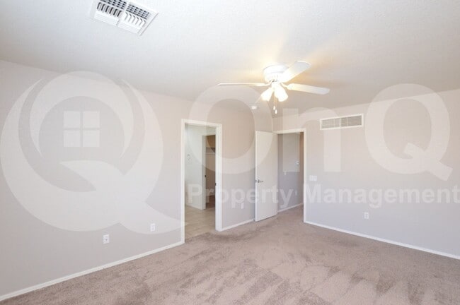 Building Photo - 5750 S Ladyslipper Pl