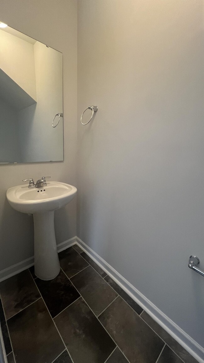 Building Photo - 228 Fire Ln