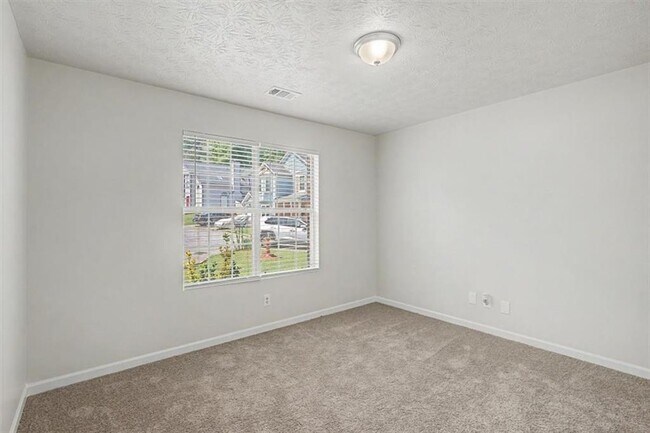 Building Photo - 488 Barclay Ct